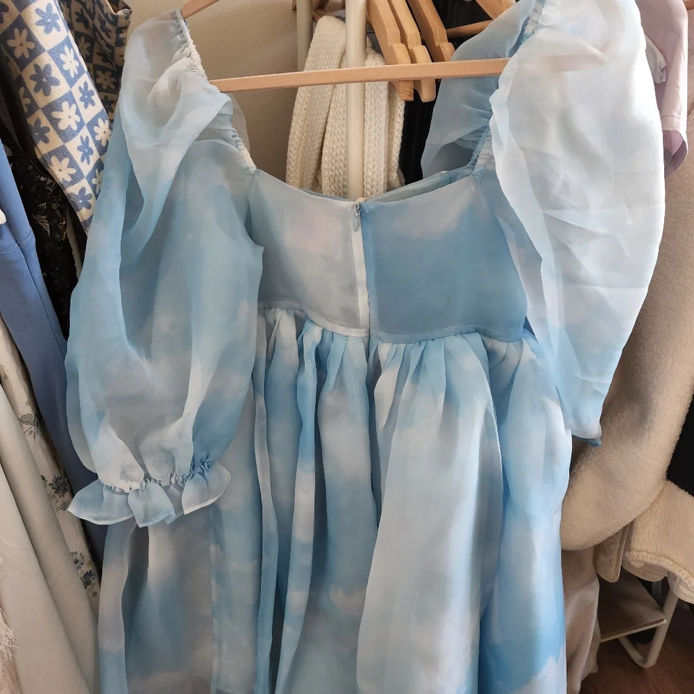 Selkie Cloud Puff Dress - Picture 7 of 7